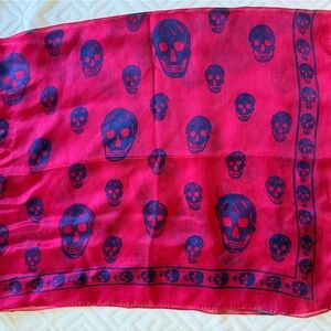 Alexander McQueen red blue skull scarf